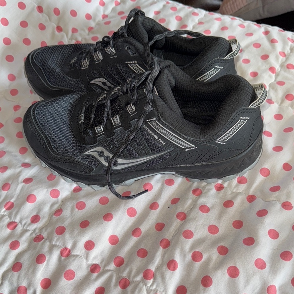 Black and Gray Athletic Shoes Saucony 8.5